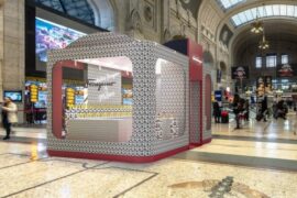 SALVATORE-FERRAGAMO-APRE-UN-POP-UP-STORE-DEDICATO-AI-PROFUMI-ALL’INTERNO-DELLA-STAZIONE-CENTRALE-DI-MILANO