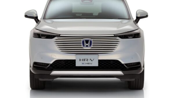 NUOVO-SUV-honda-hr-v-e-hev-2021