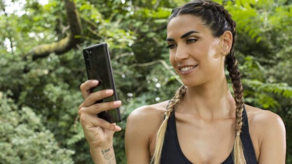 Melissa Satta è il volto di Start 2 Run, l'app personal coach per il running