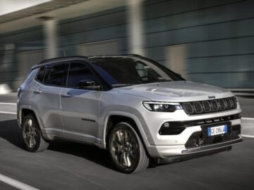 Nuova_Jeep_Compass_2021_4Xe