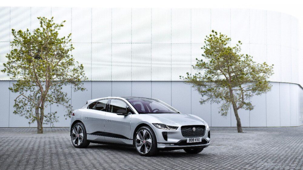 Nuovo_SUV_Jaguar_-i-pace-2021_Black 22my-hse-exterior-