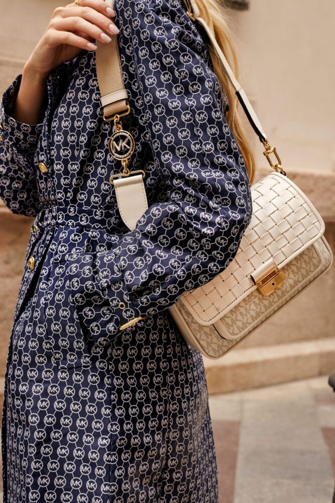 Collezione_Signature_Primavera_Estate_2021_MICHAEL MICHAEL KORS PRIMAVERA 2021:MICHAEL MICHAEL KORS PRIMAVERA 2021: