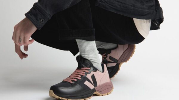 Nuove_sneake_unisex_Veja_per_EMIR_SHIRO-autunno-inverno 2021-2022