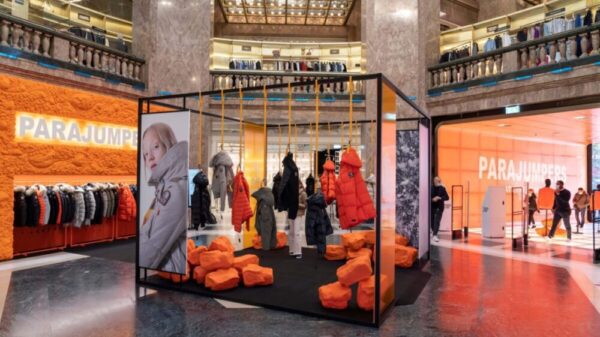 parajumpers galleries La fayette Paris collezione AI 2021-2022