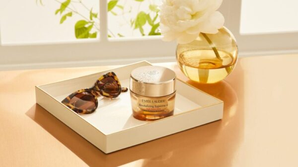 ESTEE LAUDER - Revitalizing Supreme +