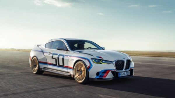 Nuova BMW 3.0 CSL