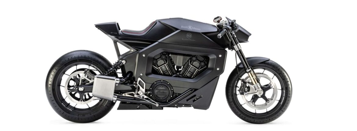  La nuova motocicletta Blacktrack BT-06, co-immaginata dal designer Sacha Lakic e Bell & Ross