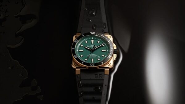 Bell & Ross-Diver-Black - -Green-Bronze.