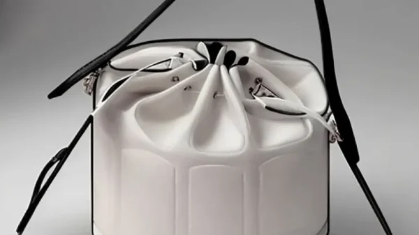 BUCKET-BAG-RENDERING-Vito-Colacurcio