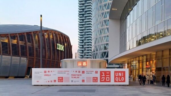 Nuovo_negozio_UNIQLO_Milano_Gae_Aulenti