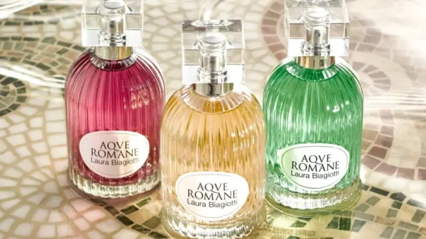 Laura-Biagiotti-Parfums_Aqve-Romane-