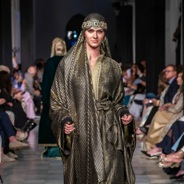 Oriental Fashion Show Parigi 23 - 24 giugno 2024 AMNA BENZERKI BENRAHAL -TFW 2024