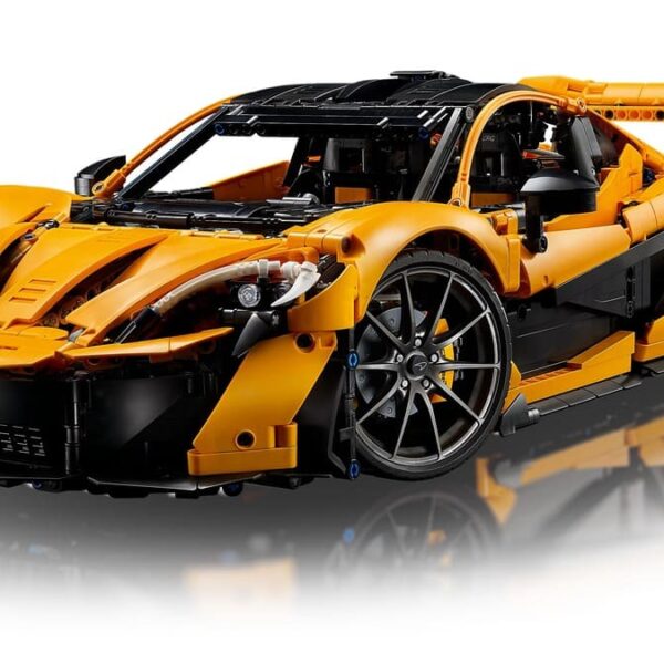 LEGO Technic McLaren P1