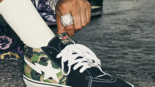 Sneakers Vans x Bape SS 2024