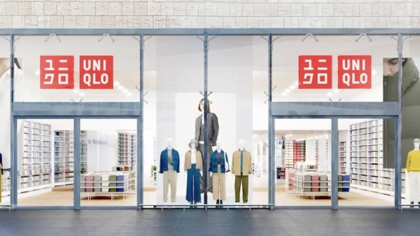 Nuovo negozio UNIQLO stazione termini Roma