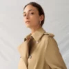 La Signora del Trench Coat Olivia Nausner presenta la campagna FW 2024-25