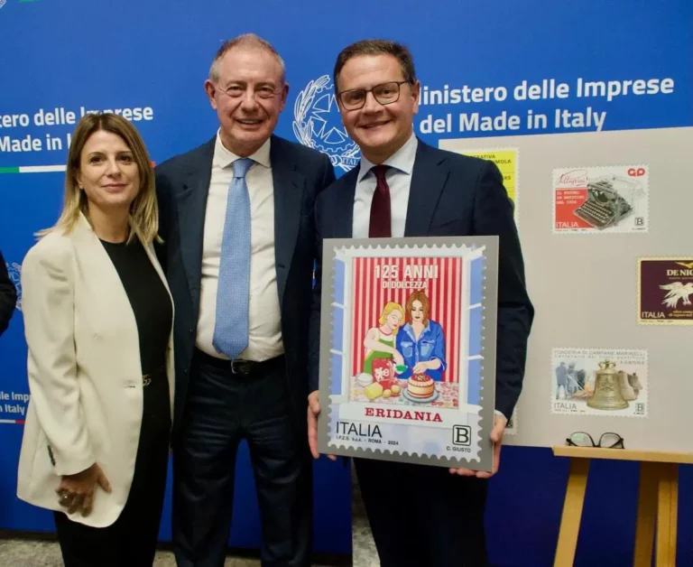 Da SX il Sottosegretario Bergamotto, il Ministro Urso e l'AD di Eridania Bruschetta