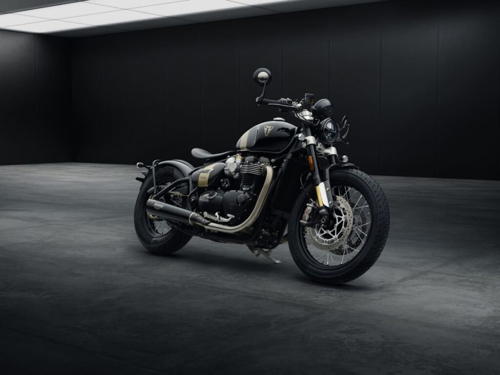 Triumph Motorcycles nuova Bonneville Bobber TFC 