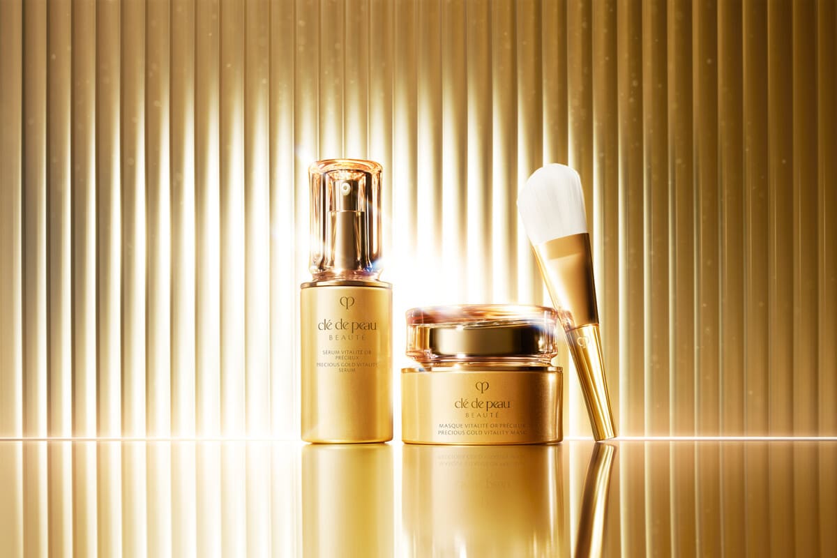 Nuovo siero Clè de Peau Beaute Precious Gold Vitality Serum (