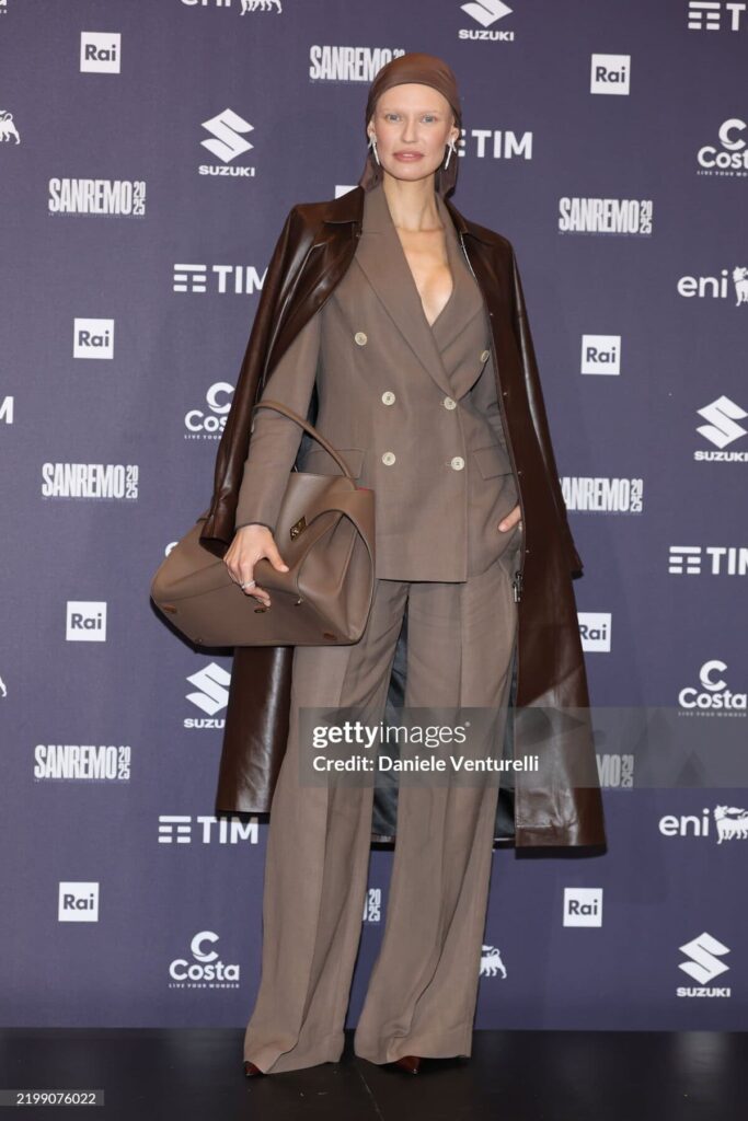 Bianca Balti indossa Ferragamo per il party di Vanity Fair nella seconda giornata del Festival di Sanremo 2025. Photo Credit Daniele Venturelli Getty Images