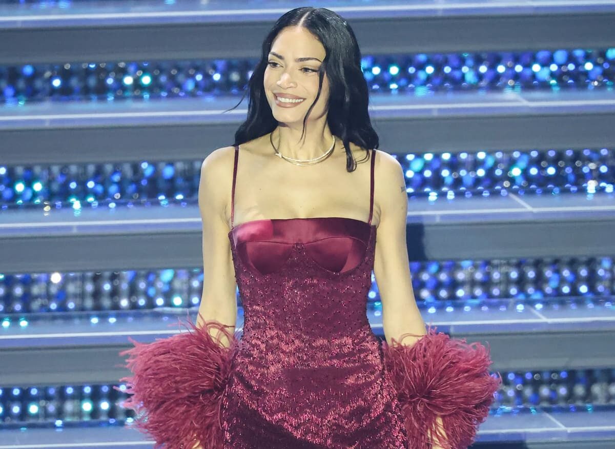 Elodie indossa un abito di Gucci per la seconda serata del Festival di Sanremo 2025 ph. credit Getty Images (