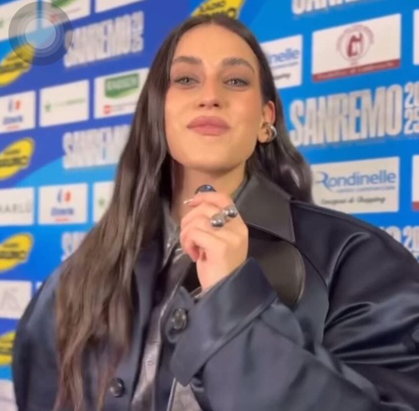 Gaia Gozzi in JW Anderson a Sanremo 2025