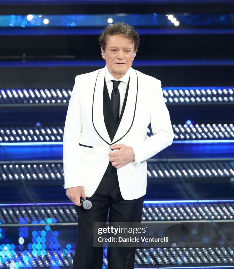 Massimo Ranieri veste Carlo Pignatelli nella prima serata del Festival di Sanremo 2025 Photo credit Daniele VenturelliGetty Images 