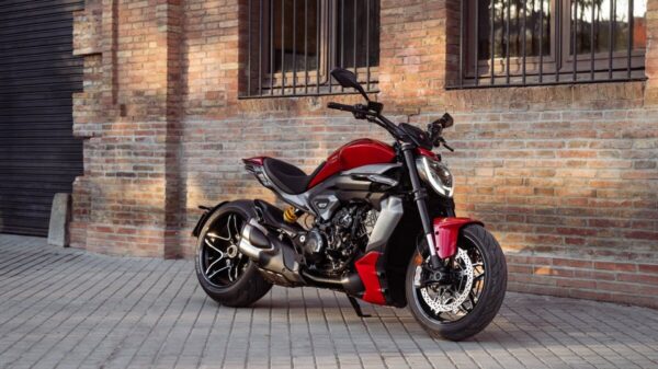 Nuova Ducati XDiavel V4 la Sport Cruiser secondo Ducat