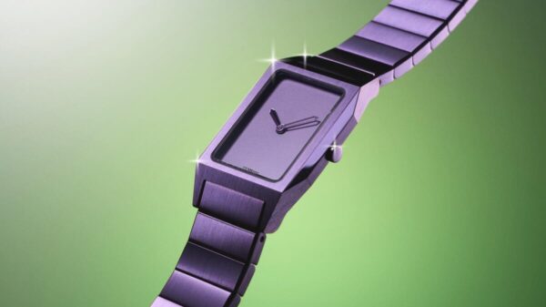 Nuovo orologio D1 MILANO_Modello AURA purple € 325